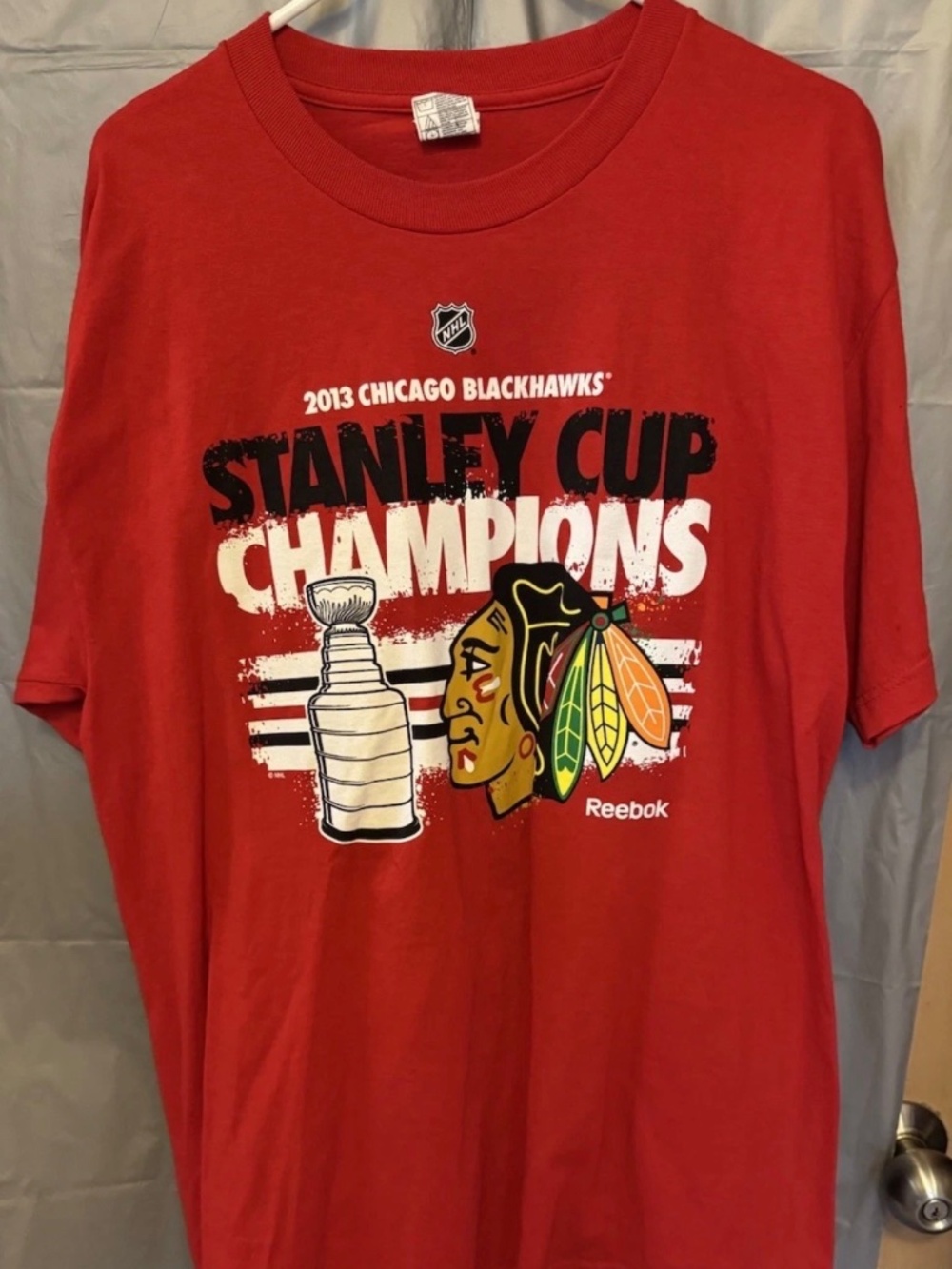 Reebok NHL Chicago Blackhawks 2013 Stanley Cup Champions T-Shirt